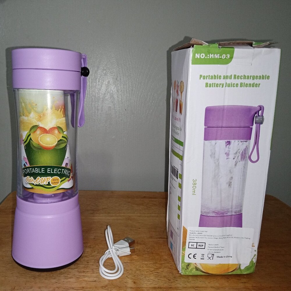 portable and rechargeable juice blender